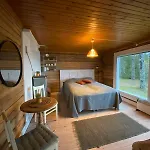 Alpesi faház Cute With Sauna By The Sea Oulu