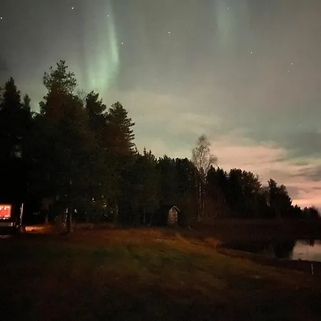 Metsäpirtti Merenrannalla * Uleåborg