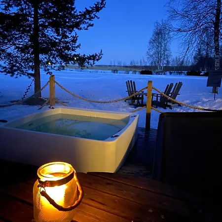 Metsäpirtti Merenrannalla Uleåborg