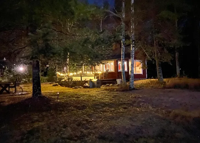 木屋 Cute Cottage With Sauna By The Sea