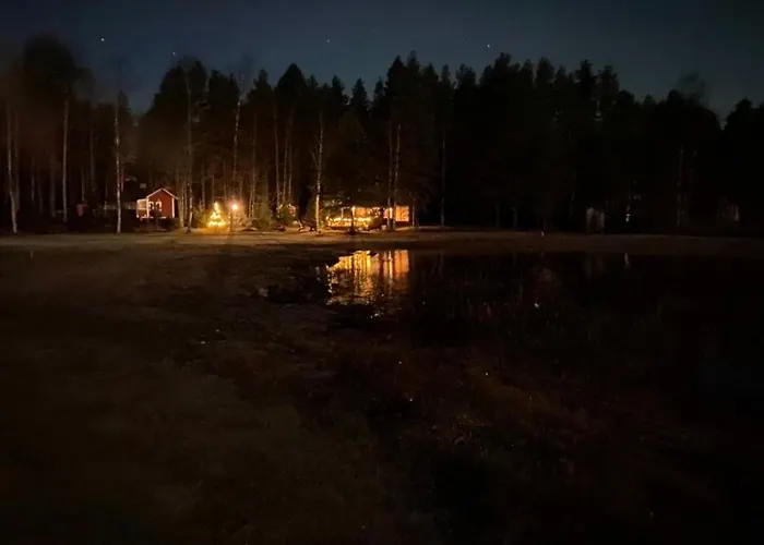 Cute With Sauna By The Sea Chalé Oulu